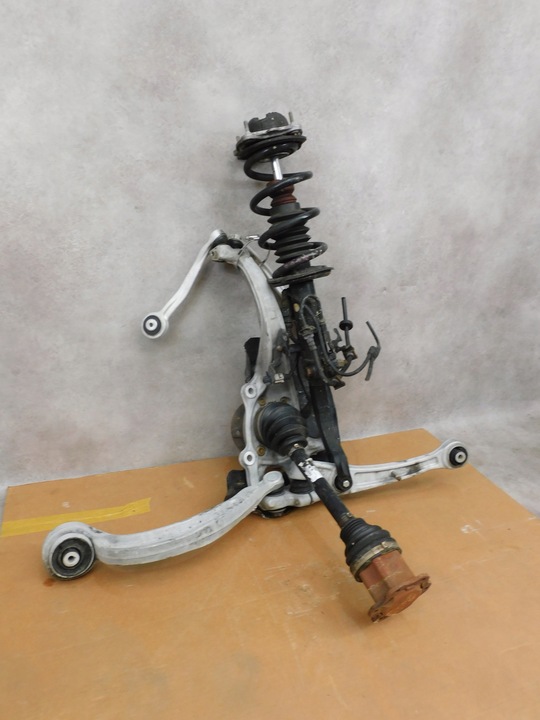 фото №8, Audi rs6 c7 4g поворотна опора ліва перед комплектна важелі ступиця піввісь
