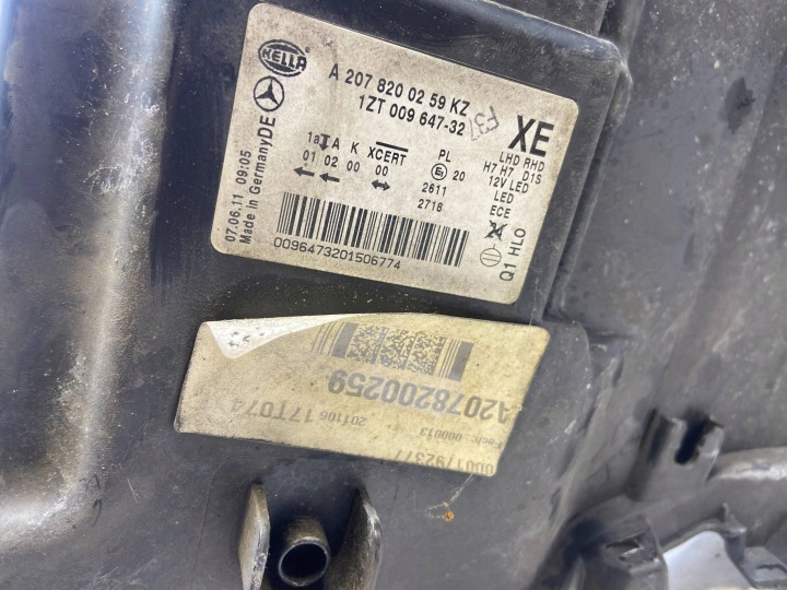 фото №15, Mercedes e w207 фара праве перед передній ксенон поворотний a2078200259
