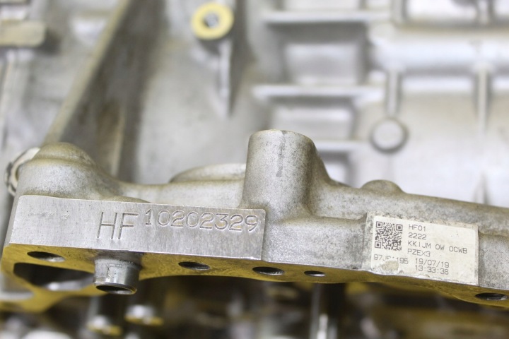 фото №12, Блок  двигуна mazda cx-30 skyactive 2.0 b hf01 hf0110382