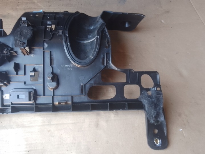 фото №8, Защита консоли audi a6 c8 4k0 4k1863083