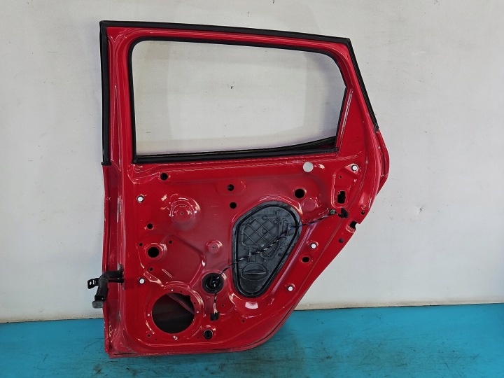фото №12, Двері зад праве seat ibiza v kj 6f 17- hb 5d червоний ls3h
