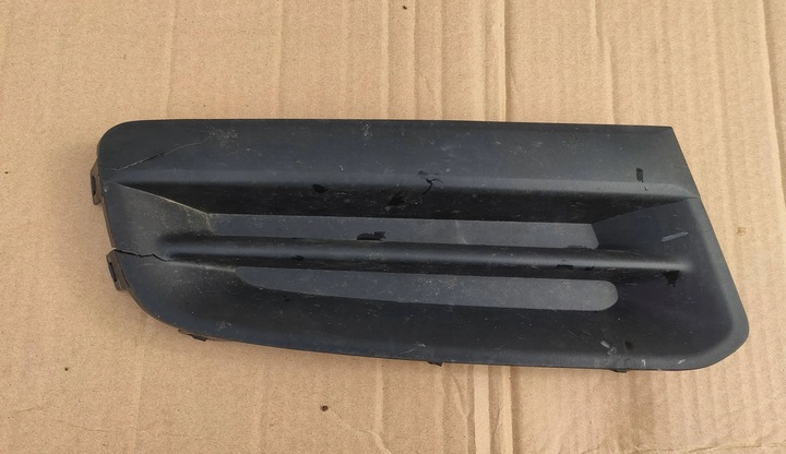 фото №1, Заглушка галоген права w бампер suzuki splash 2008-