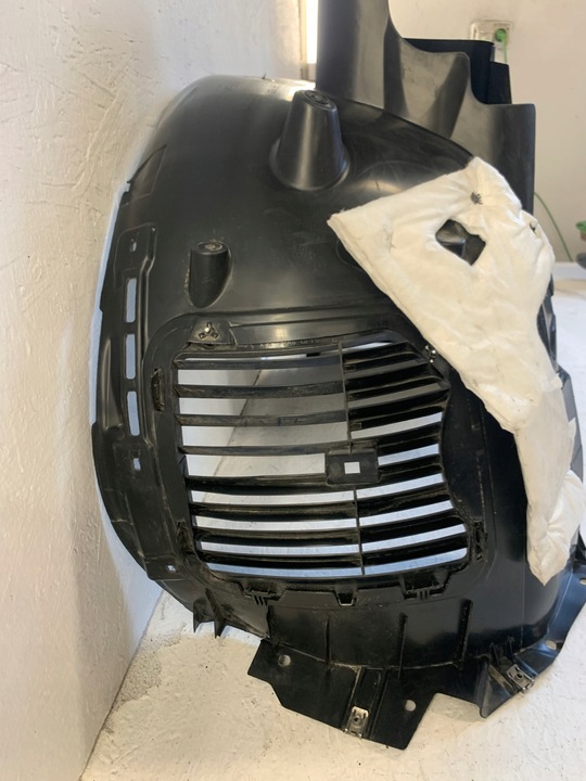 фото №4, Peugeot 308 2021-новый модель подкрылок правые передние