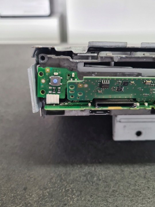 фото №5, Считыватель мультимедиа радио mmi audi a6 c7 4g0035670j