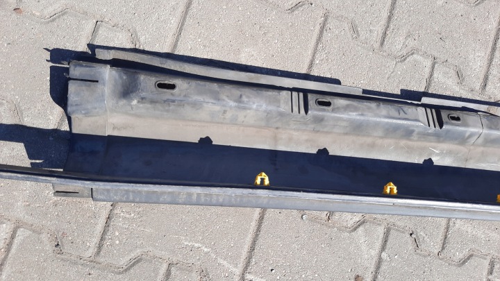 фото №8, Молдинг порогова ліва 30653722 volvo xc90 02-14r