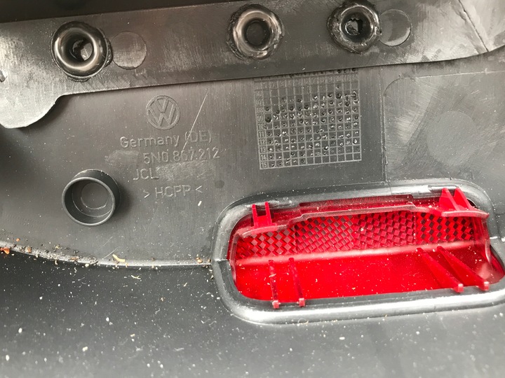 фото №5, Боковина дверь правый зад vw tiguan 5n0867212