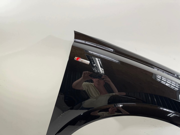 фото №8, Крило праве перед audi q3 ii 83a + молдинг гарний