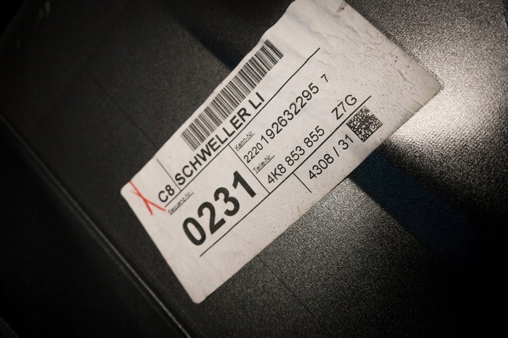 фото №9, Накладка пороговая audi a7 4k8 4k8853855 lz7g