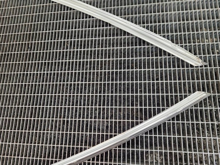 фото №11, Планка крышная левая правая хром kpl audi a5 8t купе 3d 8t0853703 8t0853704