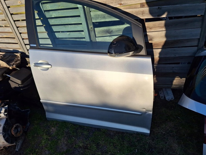 фото №1, Дверь передние правые vw golf vi plus комплектные серебряный металлик la7w состояние db
