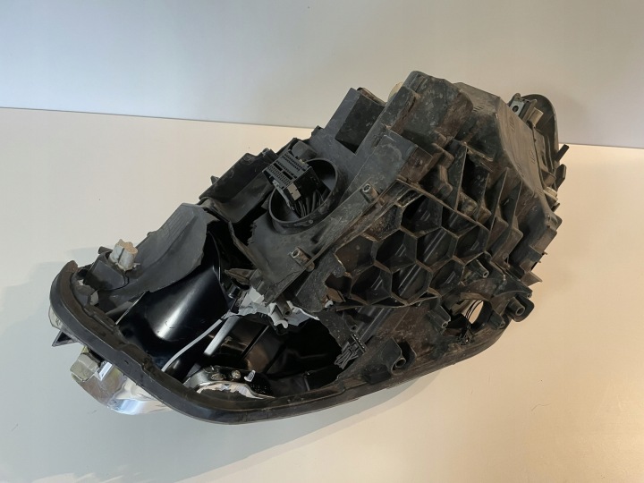 фото №8, Bmw f20 lci рестайлінг повний led права фара євро пошкоджена na запчастини 8738692