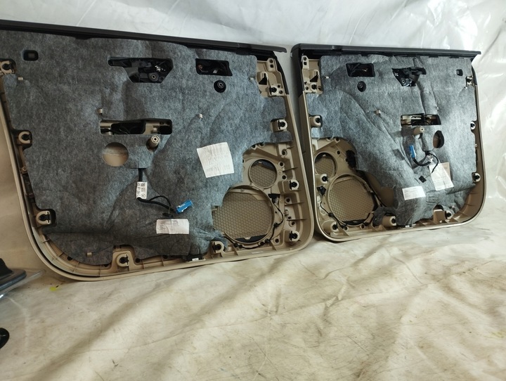 фото №9, Audi q7 2015-обшивки двері перед зад ліва права usa