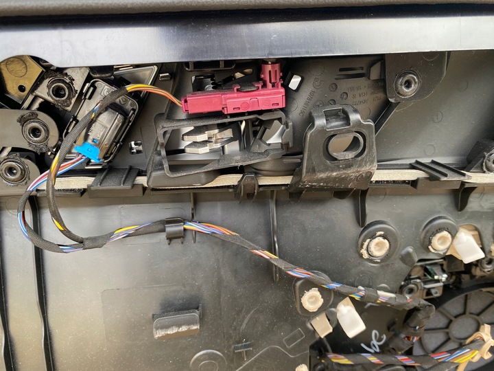 фото №5, Обивка боковина дверь правые перед bmw x5 g05