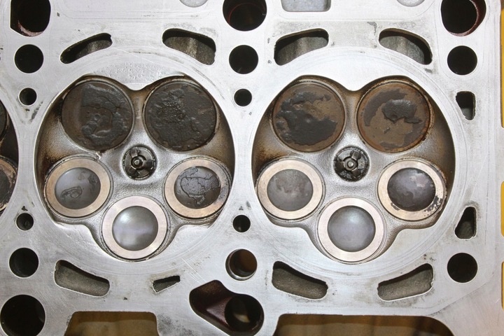 фото №12, Головка audi a4 b6 b7 vw passat b5 2.0 b alt 06b103373am 06b103127p