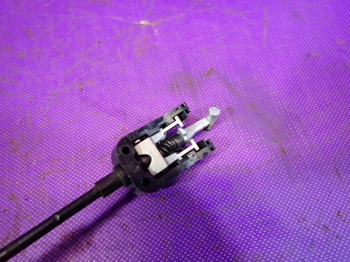 фото №4, Skoda fabia ii hb 5d 10-14 замок зад лівий 6 pin 5n0839015d