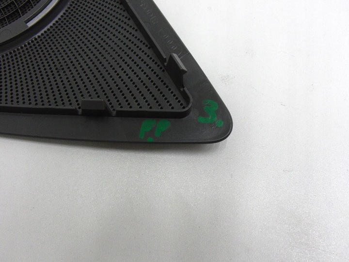 фото №3, Маскировочная накладка динамика правая 8t0035420a audi a5 8t s5