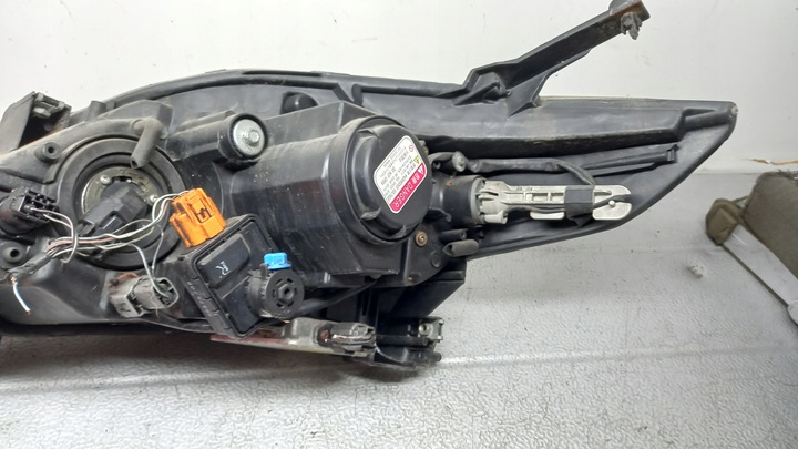 фото №7, Фара правые mazda 5 06r 2.0crd van