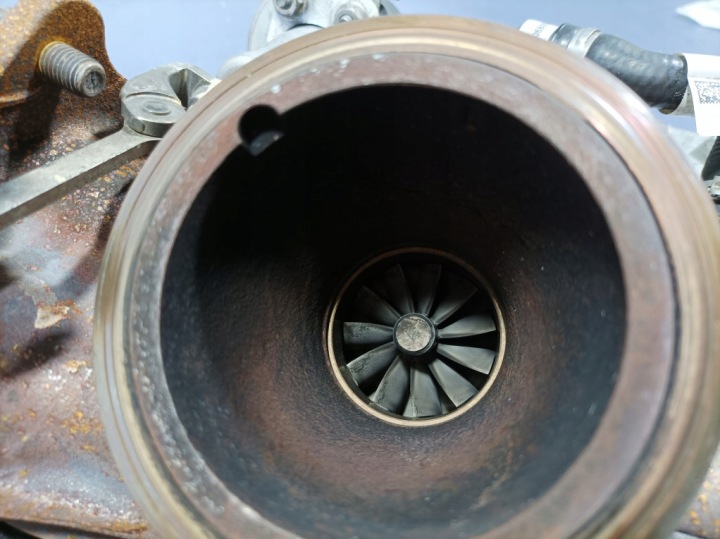 фото №15, Bmw 7 g11 g12 lci 3.0 d b57d30b 286 km турбонагнетатель турбина 8596263