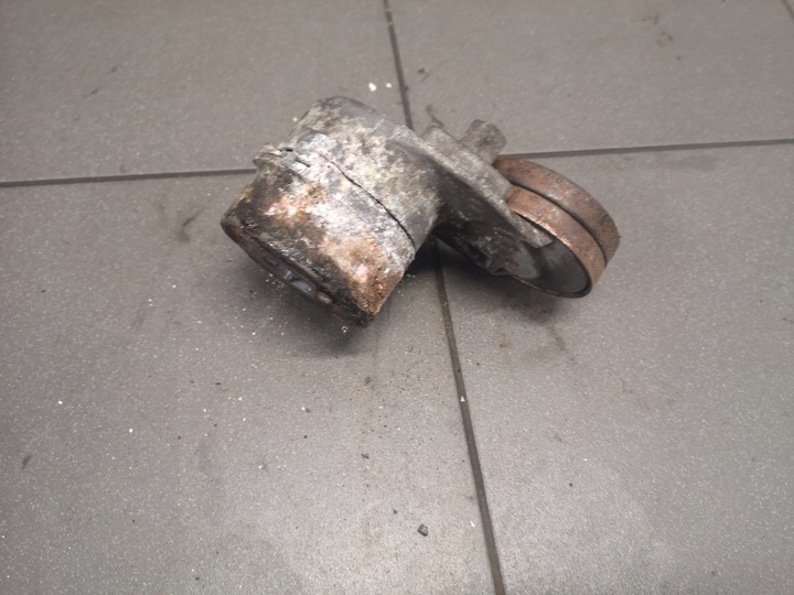 фото №1, Натягувач ремінь audi a8 d2 2.8 amx 078903133ab