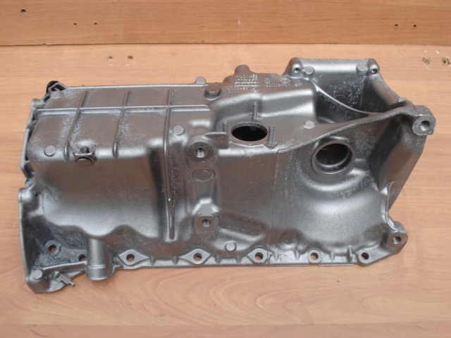 фото №10, Піддон масла 1113 8572020 bmw f10 f11 xdrive 2.0 d b47 масла 3