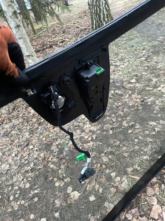 фото №6, Скло перед передня передній volvo v40 12- з підігрівом ідеальна 22 рік pilkington