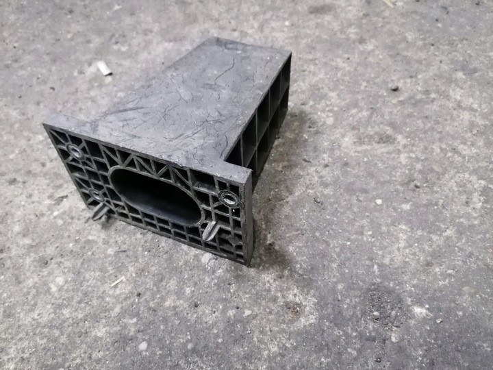 фото №1, Citroen c4 grand picasso зона зминання ліва 96588