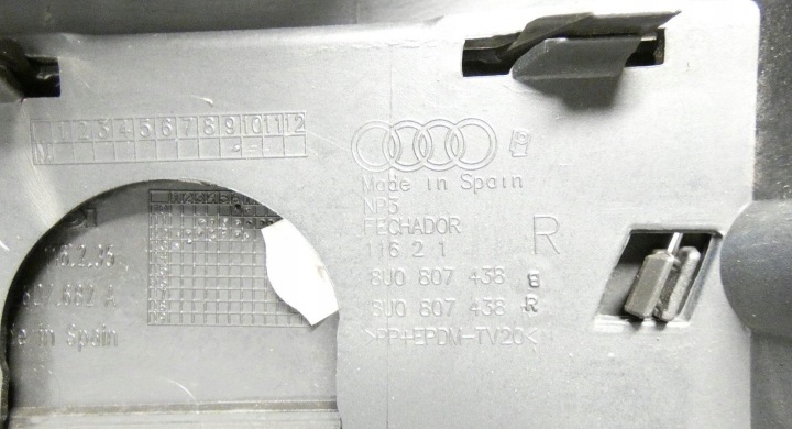 фото №16, Audi q3 8u0807438 розпилювач 2011-2014 бампер перед передній