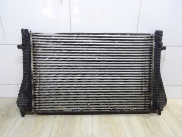 фото №1, Volkswagen audi радиаторов интеркулер 5q0145803ad