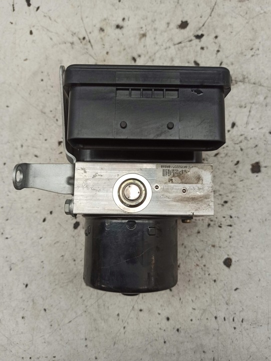 фото №8, Bmw e90 e91 2.0 i 05r насос abs 6771486