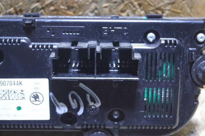 фото №13, Панель кондиционера skoda octavia iii 5e0907044k