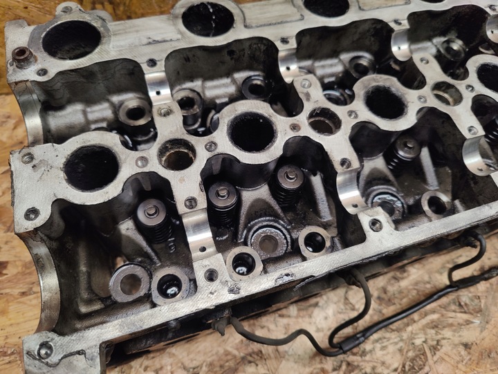 фото №11, Головка права jeep cherokee thema 3.0 crd 90352084