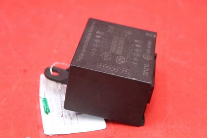 фото №5, Блок керування модуль фаркоп 10r-047537 toyota avensis t27 t29 2.0 d-4d 143 km