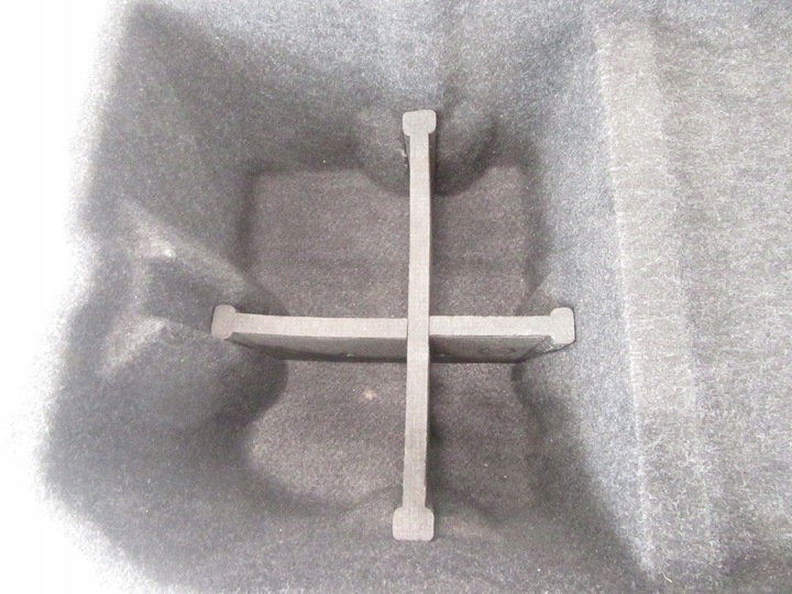 фото №6, Ниша ванна бардачок защита обивка багажника bmw e90 e92