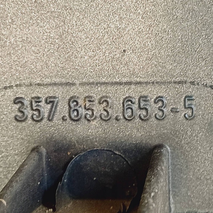 фото №6, Решітка радіатора решітка vw passat b3 лак: la5v 3578536535 nr251