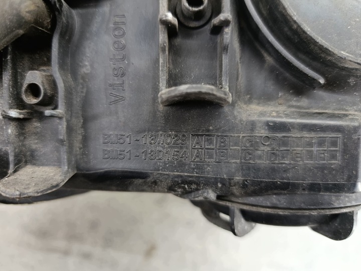 фото №13, Фара передня права ford focus iii bm51-13w029 bm51-13d154 visteon