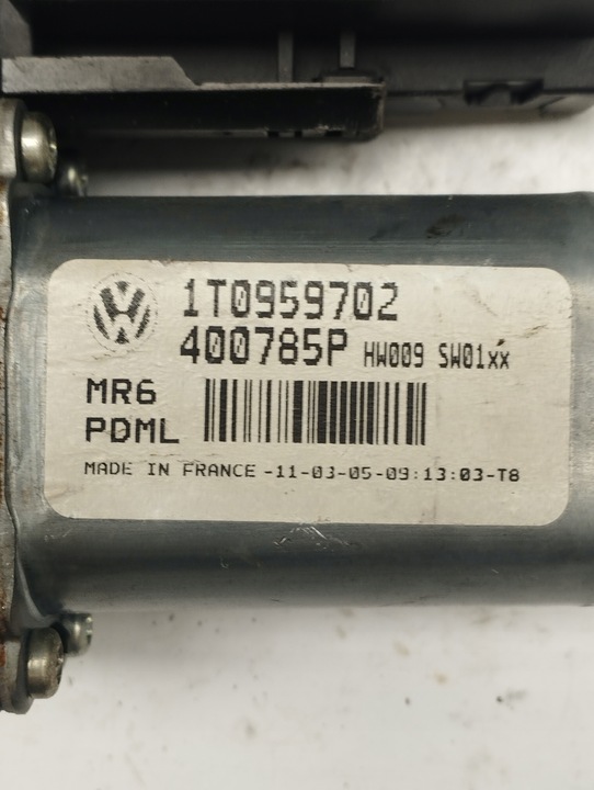 фото №11, Volkswagen touran моторчик стёкла правый перед 1k0959792c