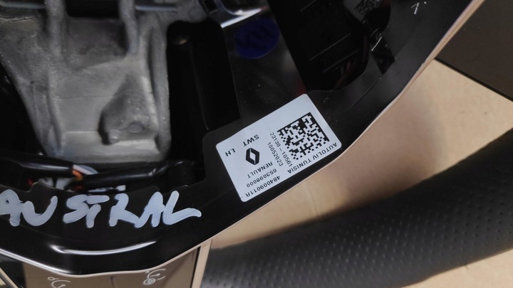 фото №11, Кермо шкіра мультифункція пелюстки renault austral 484009011r