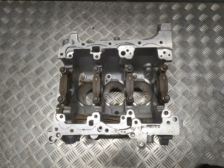 фото №10, Bmw 114i 116i f20 f21 316i f30 f31 блок  двигуна 1.5 бензин b38b15a