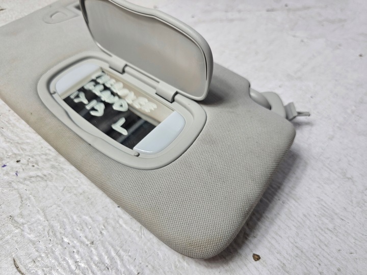 фото №10, Jeep cherokee 13- защита солнцезащитная левая правая 05108113aa usa