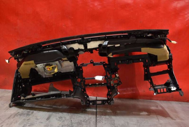 фото №7, Панель роздавальна консоль капот eu toyota avensis t27 09-11