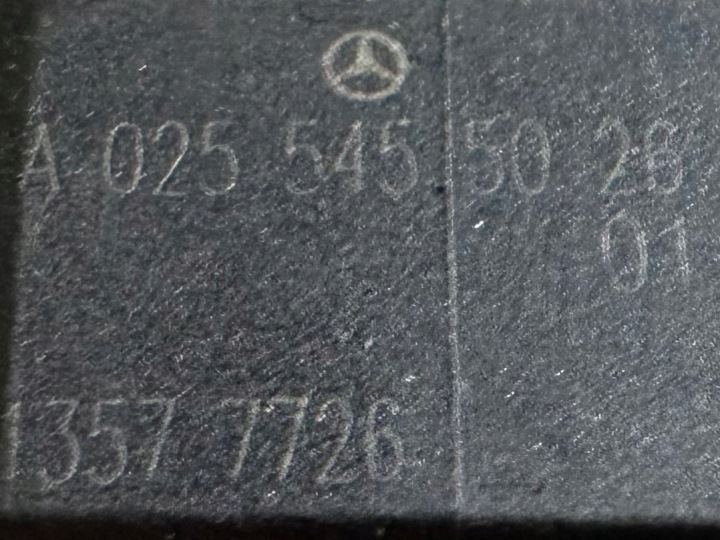 фото №5, Mercedes роз'єм штекер форсунок 3 штуки 025545502