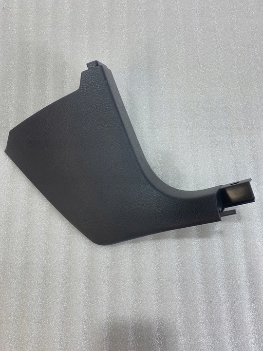 фото №1, Golf v scirocco обивка порога правая 1k1863484