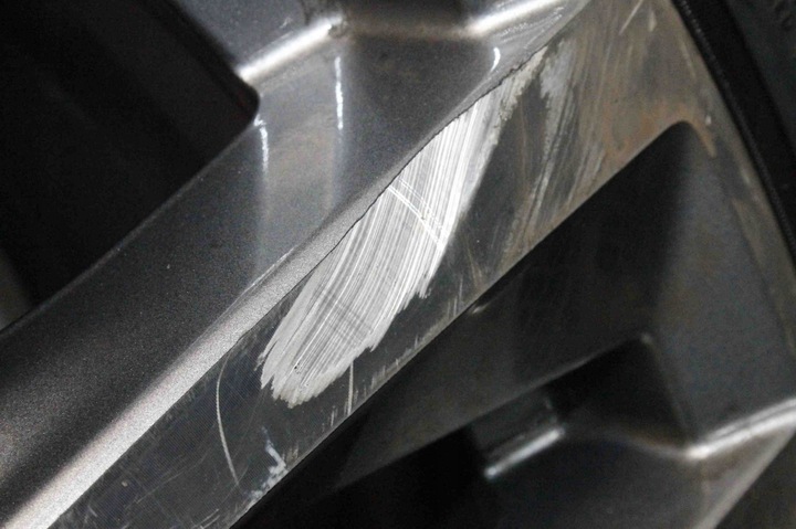 фото №12, Комплект диск audi a6 4a2, c8 4k0601025h 2.0l дизель 150kw 2018