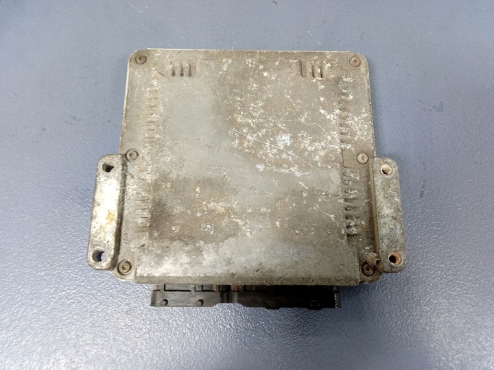 фото №5, Voyager iv 2.5 crd блок управления двигателя p04727664ae