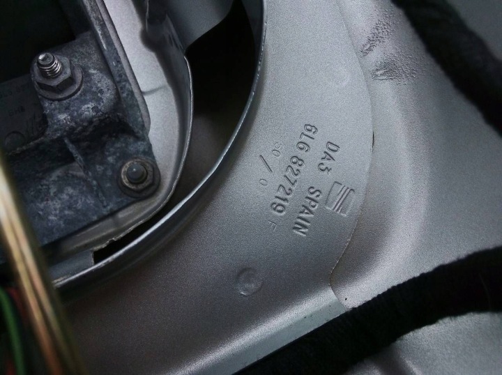 фото №14, Seat ibiza iii 6l 2008 6l6827219 крышка багажника