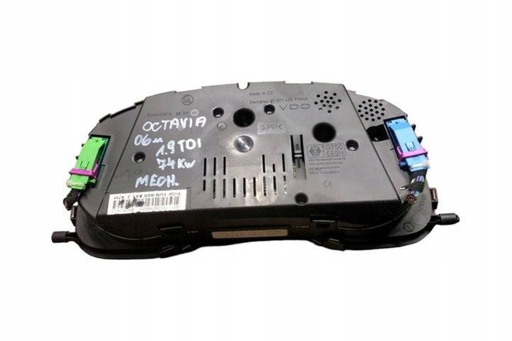 фото №9, Спідометр  skoda octaviaii 1z3 1u0920841j 1.9l дизель 77kw 2005