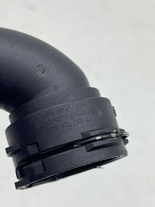 фото №11, Audi a6 c7 3.0 tdi шланг труба шланг шланг штуцер радиатор воды