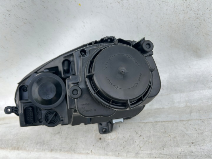 фото №13, Vw golf v jetta фара правая hella новая оригинал европа 1k6941030