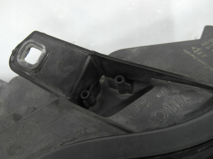 фото №8, Audi a6 4g0 c7 ксенон некерований лампа передня права