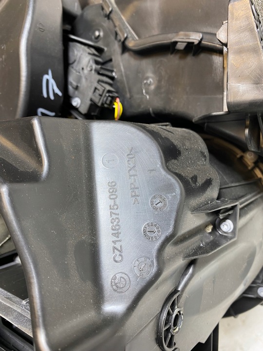 фото №11, Bmw f45 f46 отопитель электрический 6827060 mini f54 f60 17r 9383121 eu